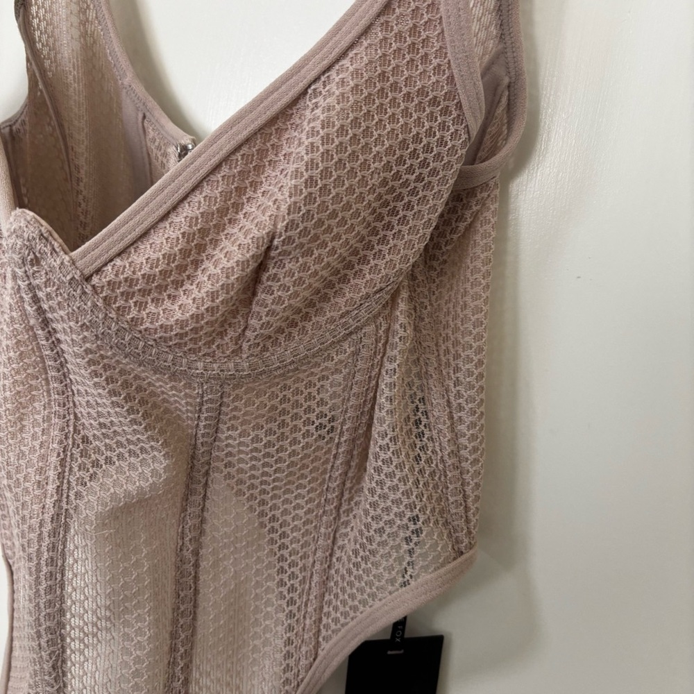 *New* White Fox Enlighten me Bustier taupe size Medium - Picture 7 of 13